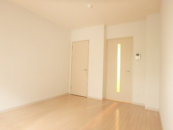 ヴィラフローリッシュの物件内観写真